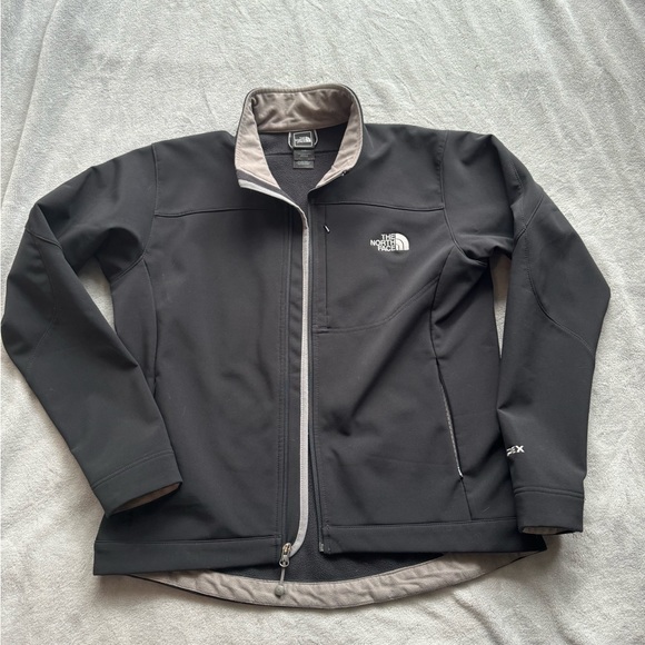 The North Face Apex Bionic Soft Shell Jacket - Picture 4 of 10